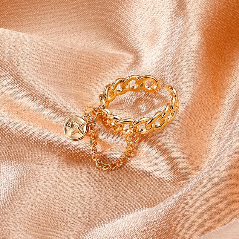 

Chain Cuff Ring, Gold