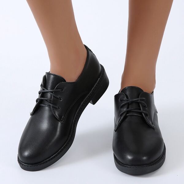 

Minimalist Lace Up Front Oxfords, Black
