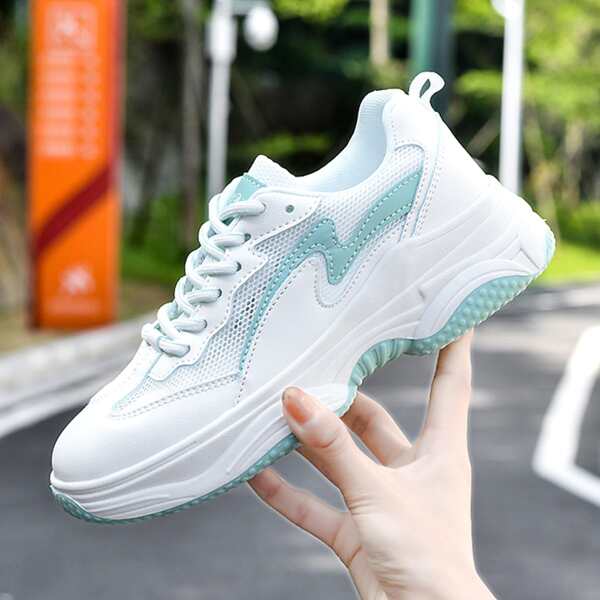 

Two Tone Mesh Panel Running Shoes, White