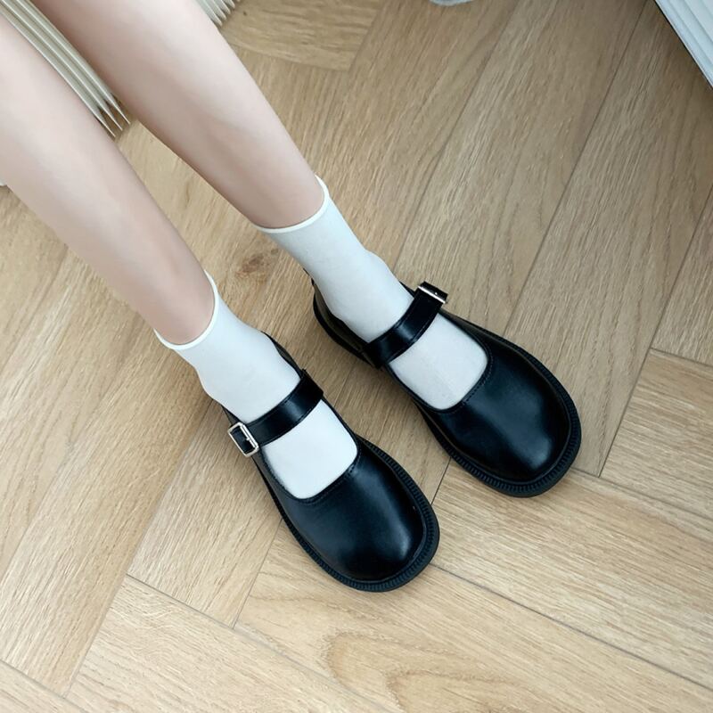 

Minimalist Mary Jane Flats, Black