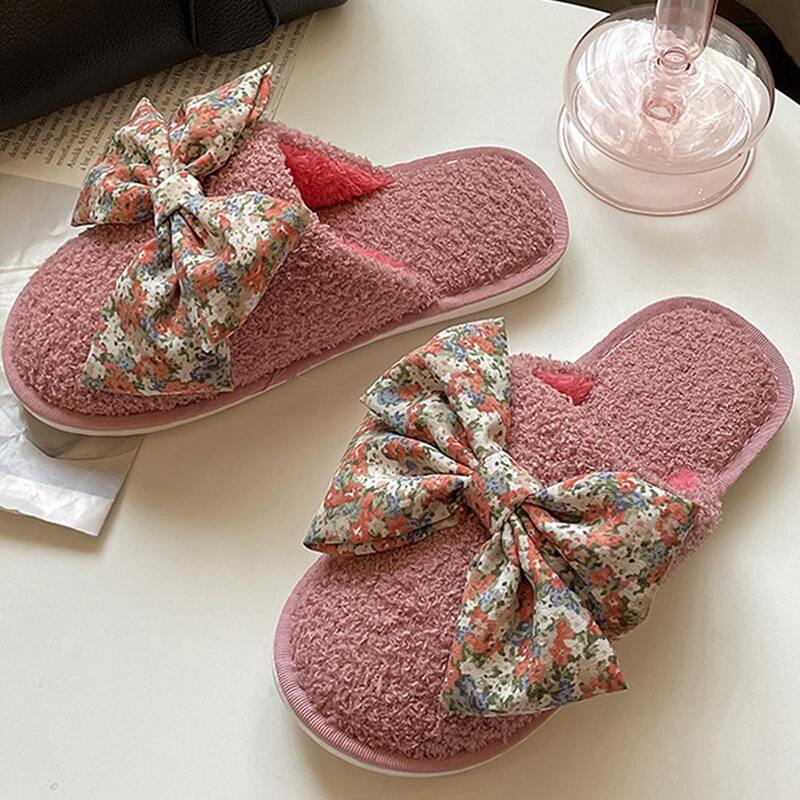 

Floral Graphic Bow Decor Home Slippers, Pink