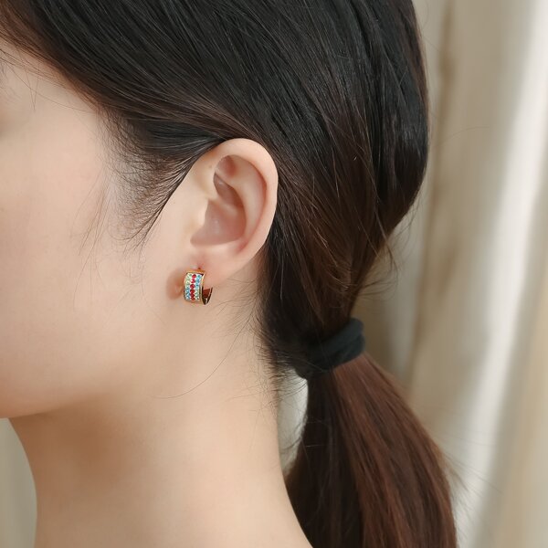 

18K Gold Plated Rhinestone Decor Ear Cuff, Multicolor