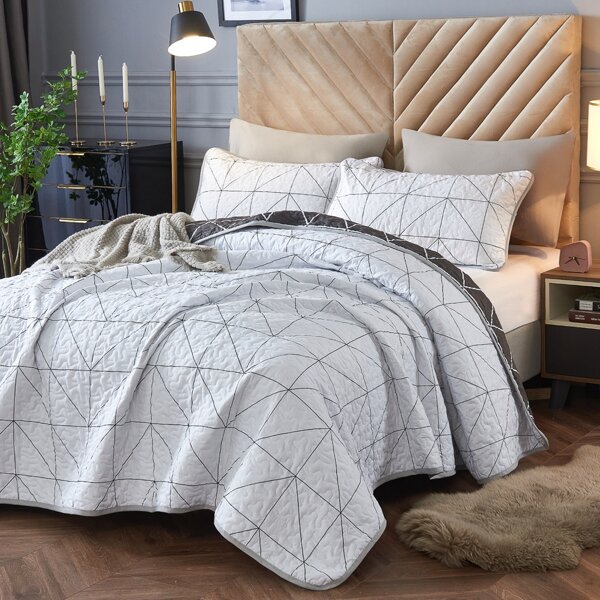 

Plaid Pattern Quilt Sets, White