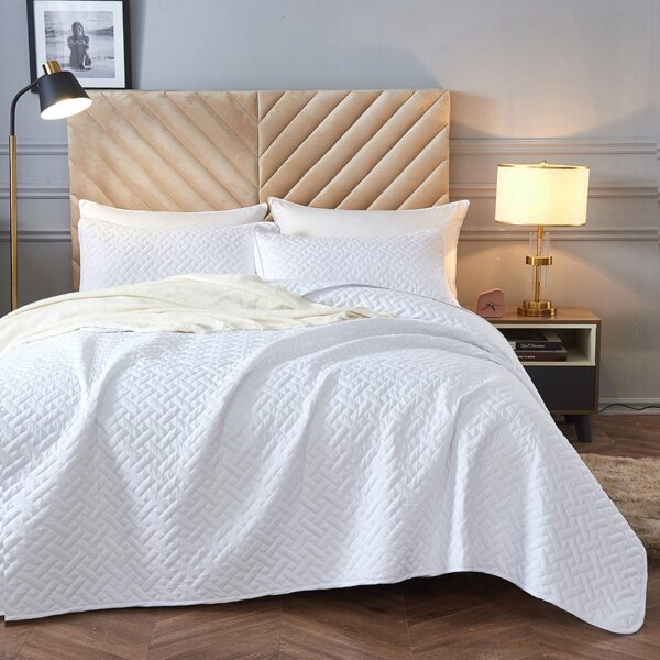 

Solid Color Quilt Set Without Filler, White