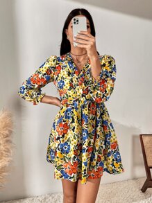 SHEIN Unity V領印花荷葉袖A字洋裝 - 彩色 - 查看 5