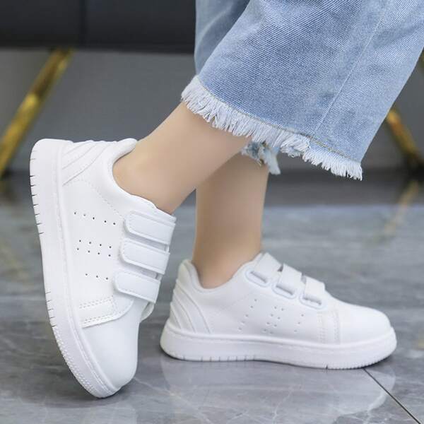 

Toddler Girls Minimalist Velcro Strap Sneakers, White