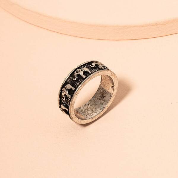 

Animal Engraved Ring, Antique silver