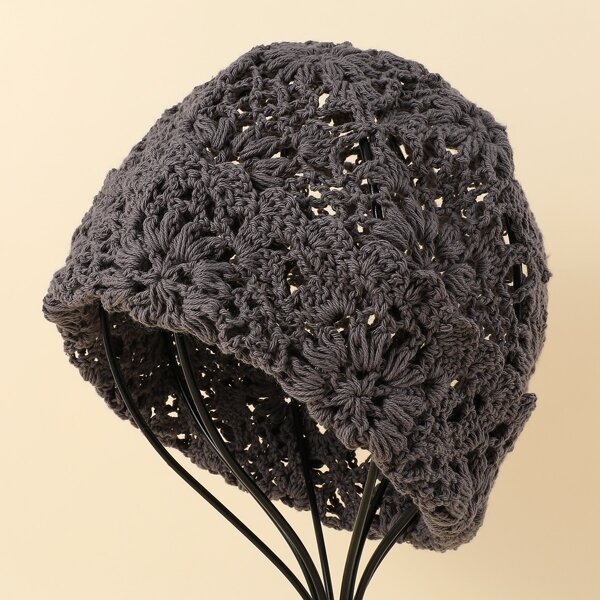 

Flower Detail Knitted Hat, Grey