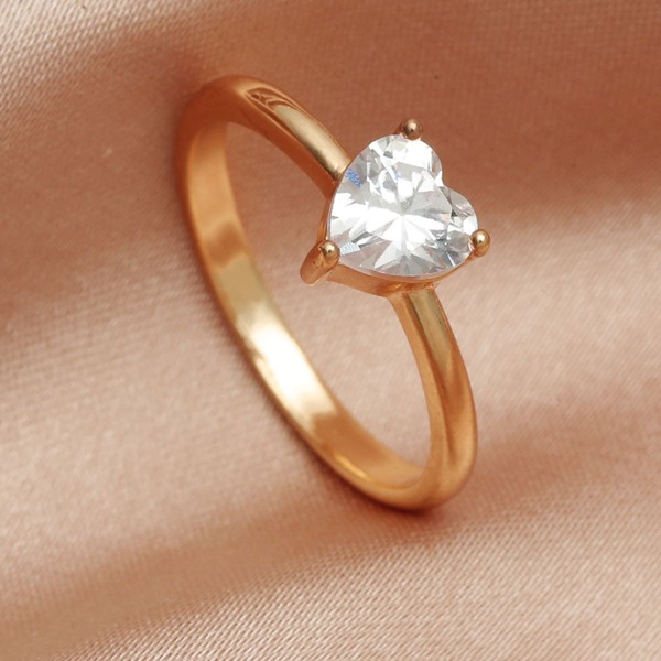 

Zircon Heart Decor Ring, Gold