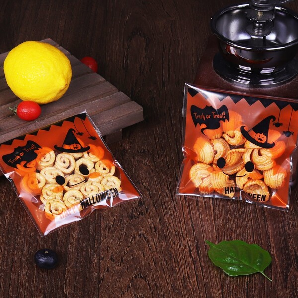 

100pcs Halloween Pattern Biscuit Bag, Multicolor