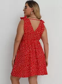 SHEIN Clasi Plus Confetti Heart Plunge Neck Swing Dress - Red - View 2