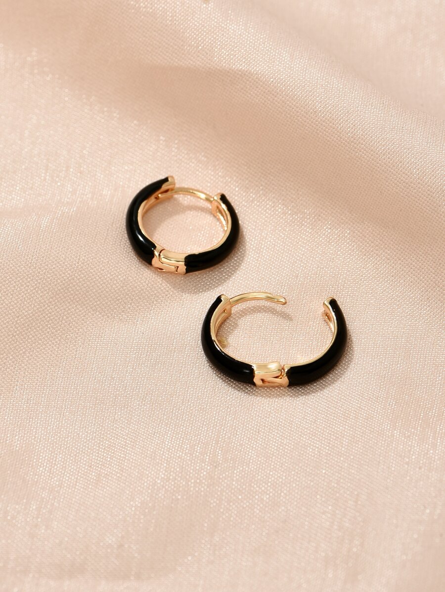 Minimalist Hoop Earrings - Black - View 1