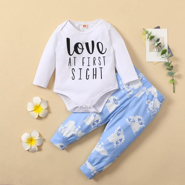 

Baby Slogan Graphic Bodysuit & Floral Print Sweatpants, Multicolor