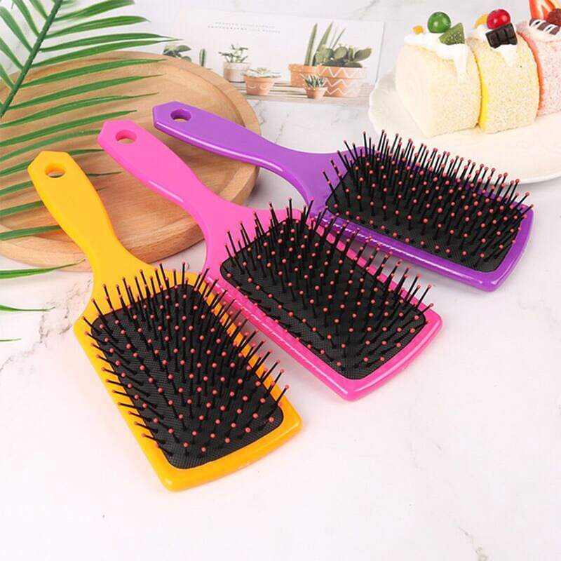 

1pc Random Color Hair Brush & 1pc Hair Brush Cleaner, Yellow