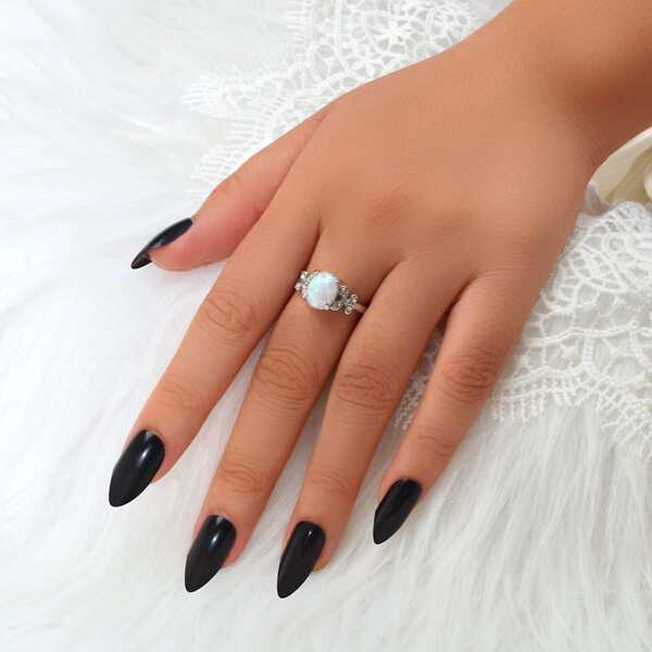 

Rhinestone Decor Ring, Silver
