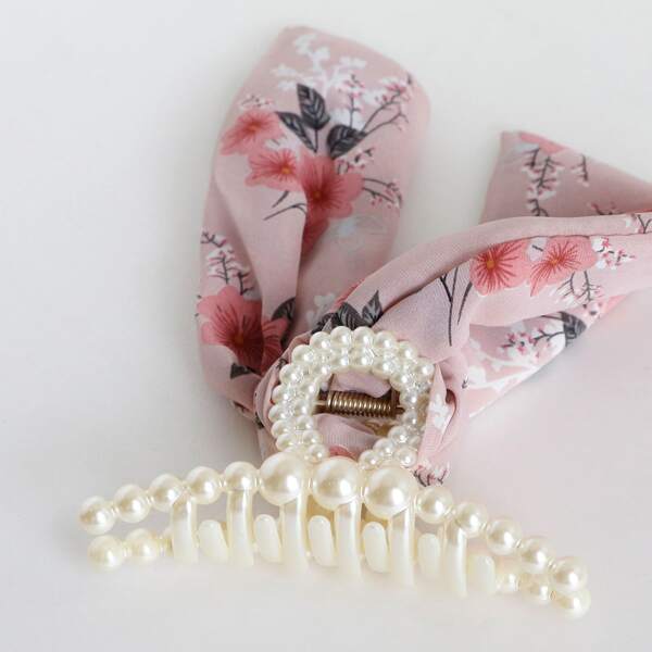 

1pc Random Scarf Decor Faux Pearl Hair Claw, Pink