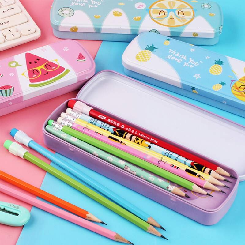 

1pc Cartoon Graphic Random Pencil Case, Multicolor