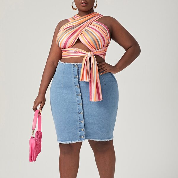 

Plus Raw Hem Button Up Bodycon Denim Skirt, Light wash