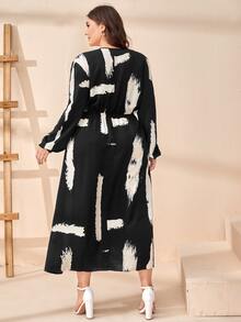 Plus Brush Print A-line Dress - Black and White - View 2
