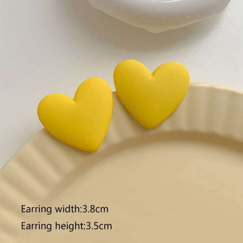 

Heart Stud Earrings, Yellow