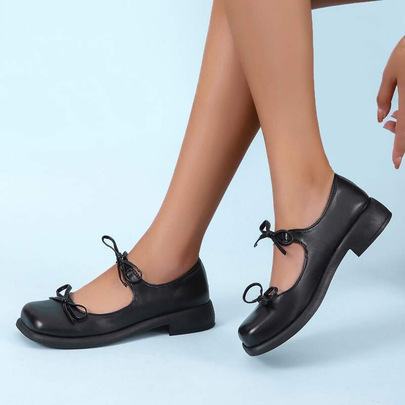 

Bow Decor Mary Jane Flats, Black