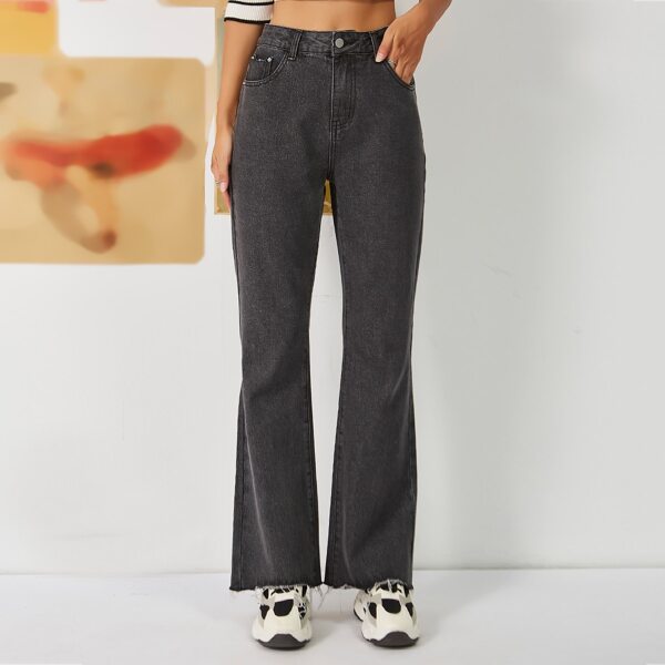 

Raw Hem Pocket Detail Flare Leg Jeans, Black