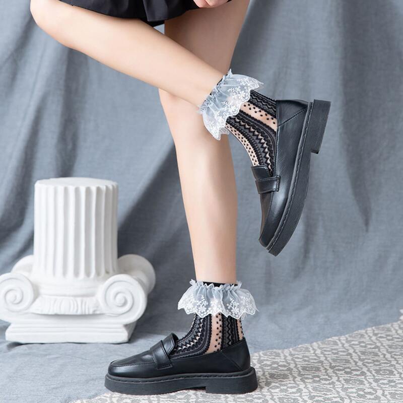 

Lace Ruffle Crew Socks, Black