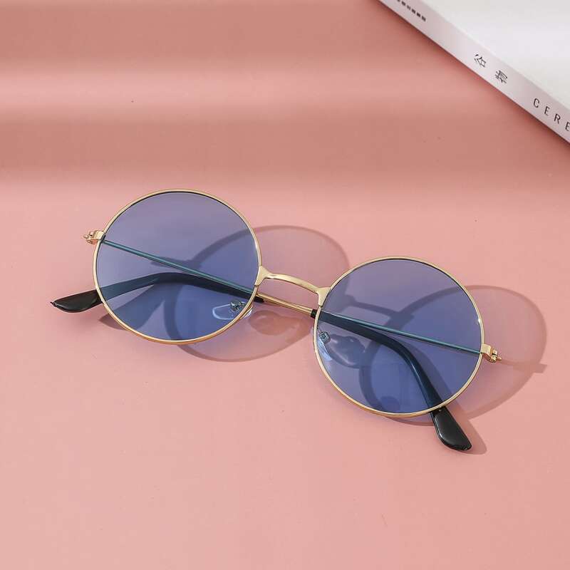 

Round Frame Sunglasses
