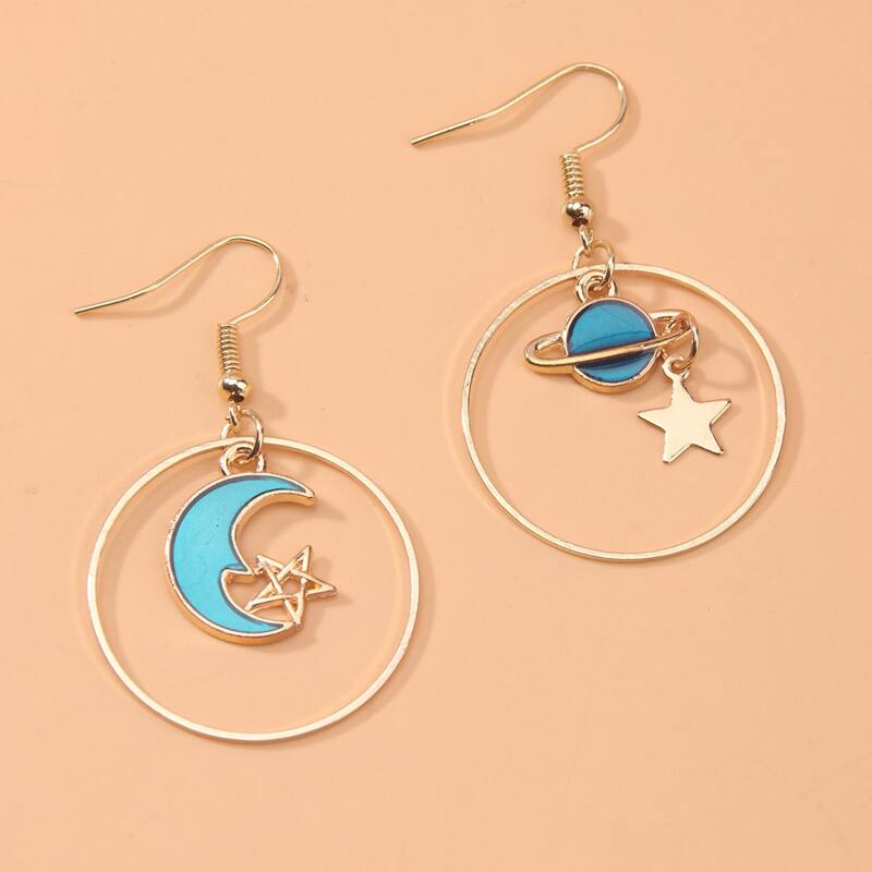 

Star & Moon Decor Earrings, Gold