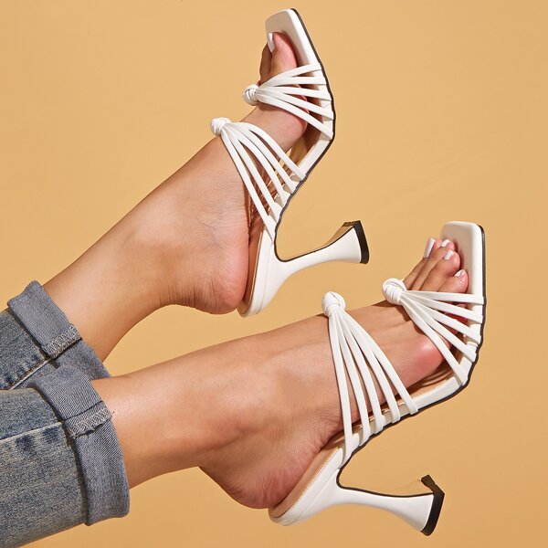 

Knot Decor Pyramid Heeled Mules, White