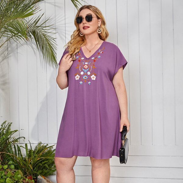 

Plus V-neck Embroidery Floral Dress, Violet purple