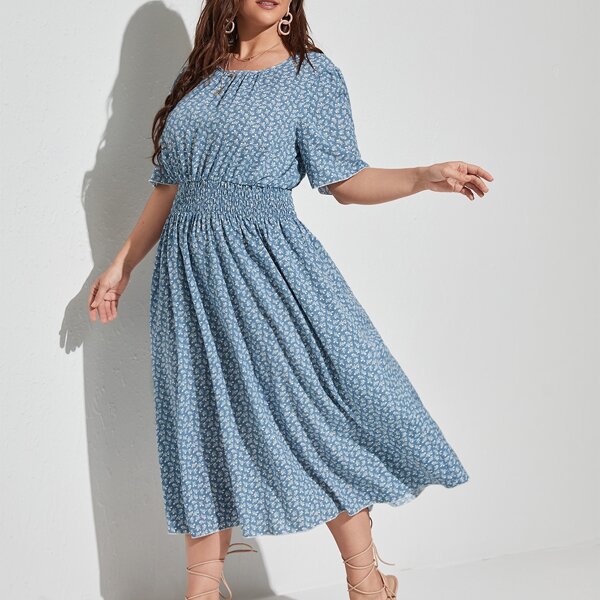 

Plus Ditsy Floral Print Shirred Dress, Dusty blue