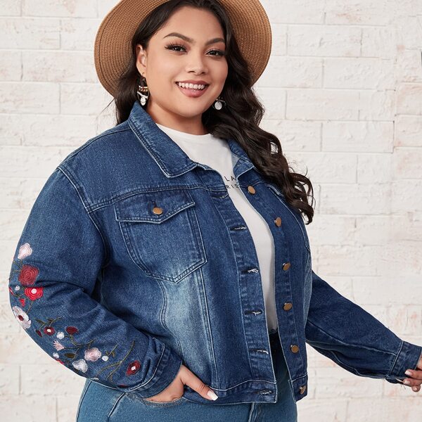 

Plus Floral Embroidery Crop Denim Jacket, Dark wash