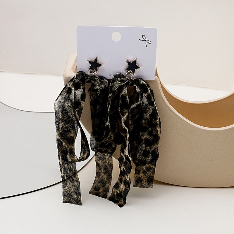 

Leopard Pattern Bow Earrings, Brown