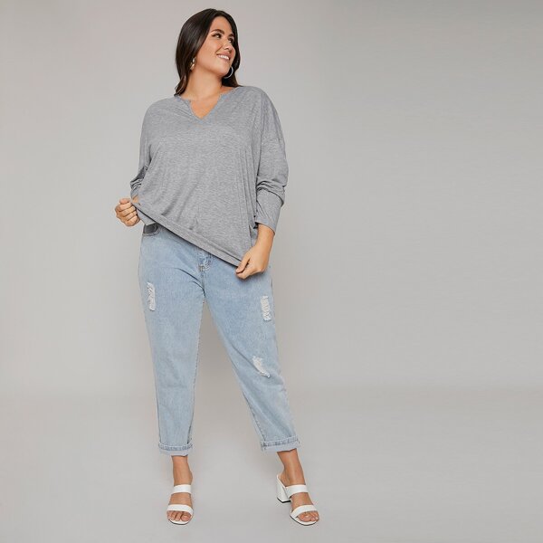 

Plus Notched Neck Drop Shoulder Tee, Light grey