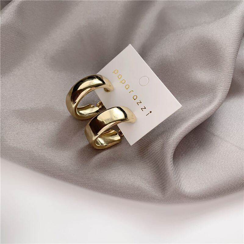 

Minimalist Hoop Earrings, Gold
