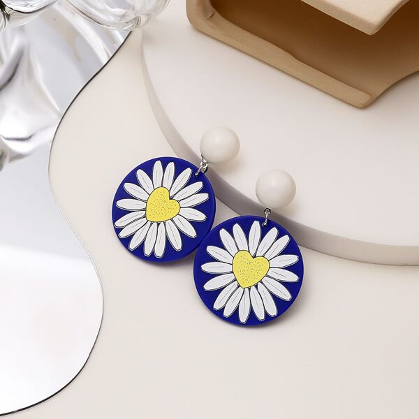 

Flower Pattern Round Drop Earrings, Multicolor