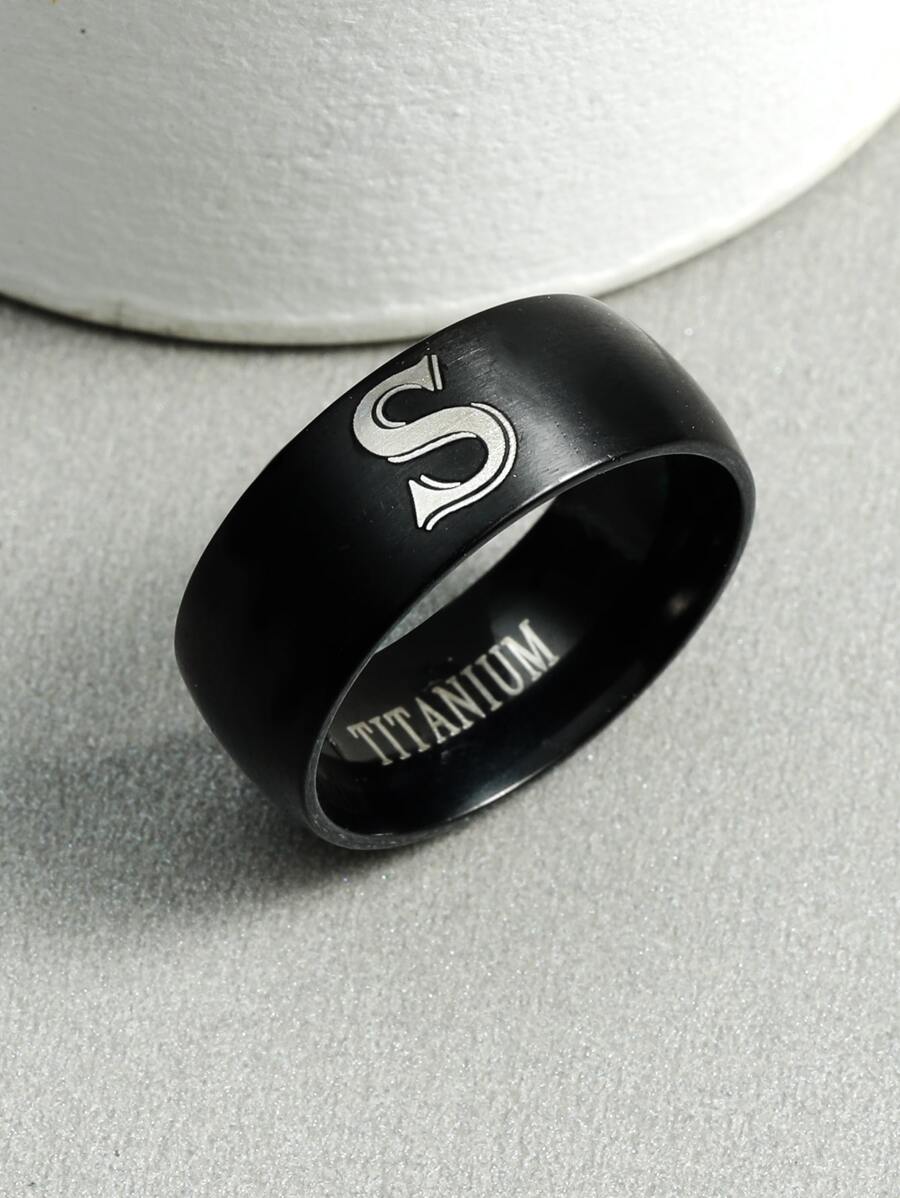 時尚流行男士字母圖形戒指合金，適合度假和時尚外觀 - 黑色 - 查看 1