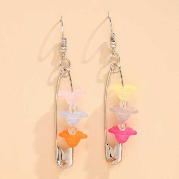 

Random Flower Decor Safety Pin Drop Earrings, Multicolor