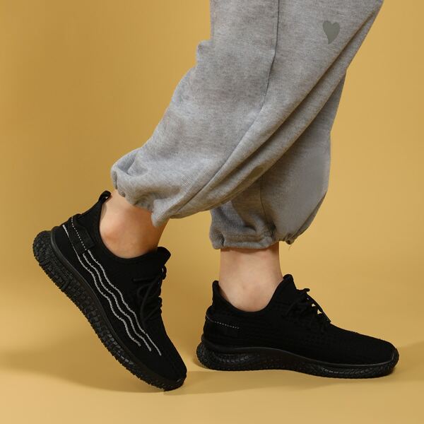 

Wave Pattern Lace-up Running Shoes, Black