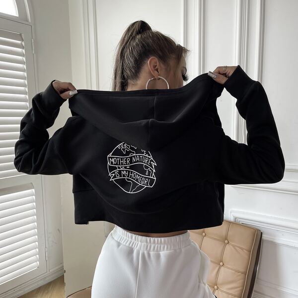 

Earth & Letter Graphic Sweatshirt, Black