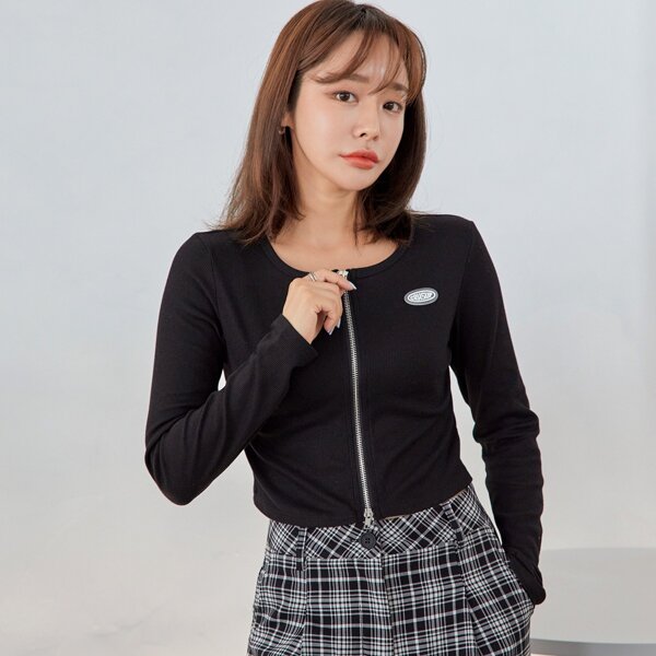 

Letter Graphic Zip Up Top, Black