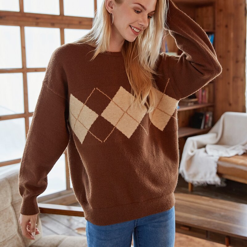 

Argyle Pattern Sweater, Coffee brown