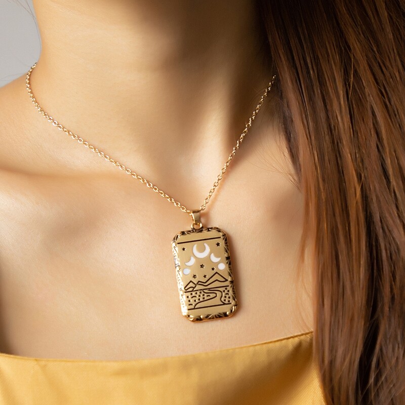 

Graphic Engraved Pendant Necklace, Gold