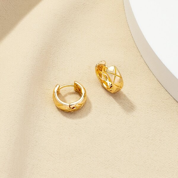 

Minimalist Hoop Earrings, Gold
