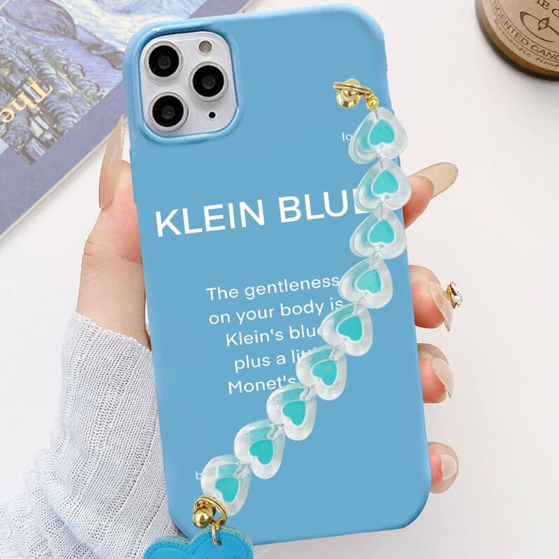 

Slogan Graphic Phone Case With Heart Decor Hand Strap, Multicolor