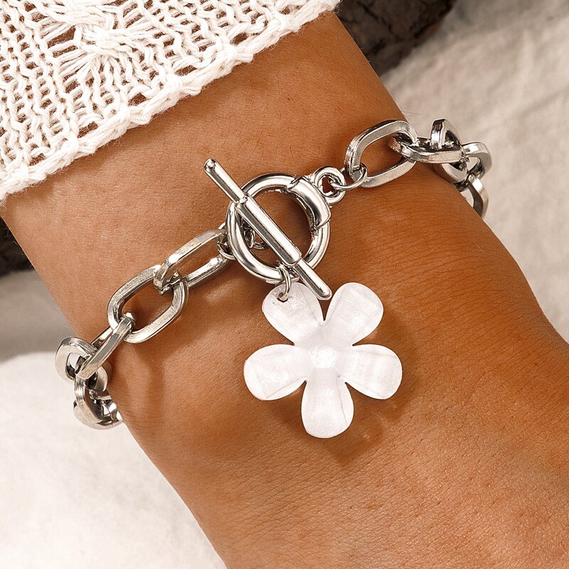 

Floral Decor Chain Bracelet, Silver