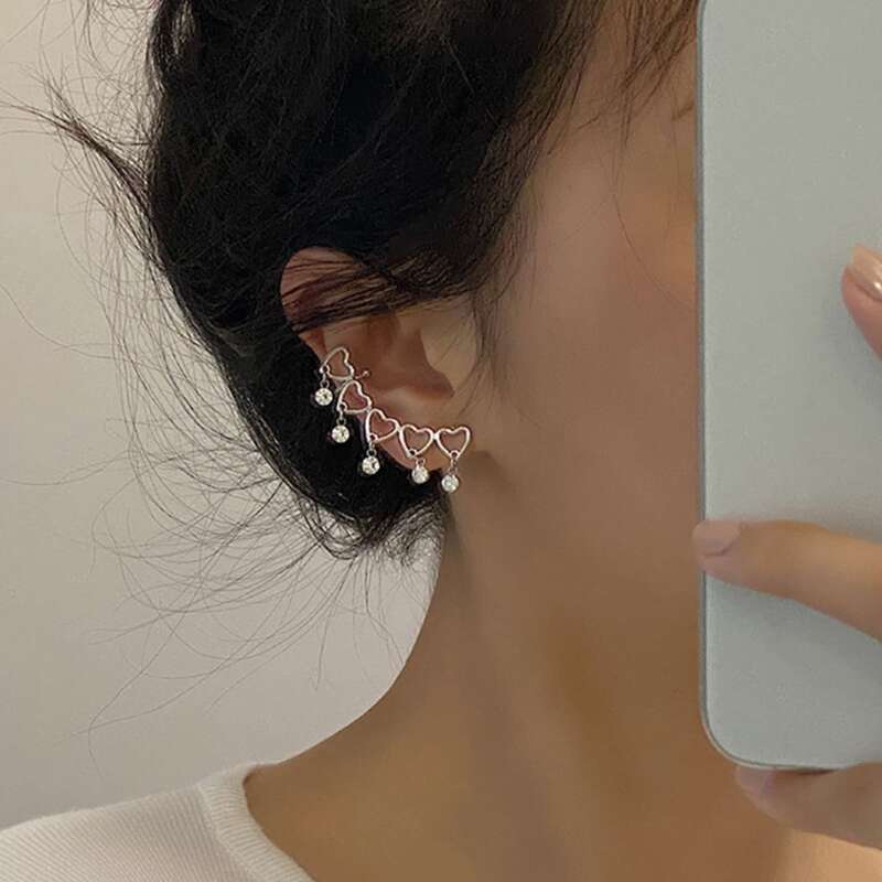

1pc Rhinestone Decor Earring, Silver