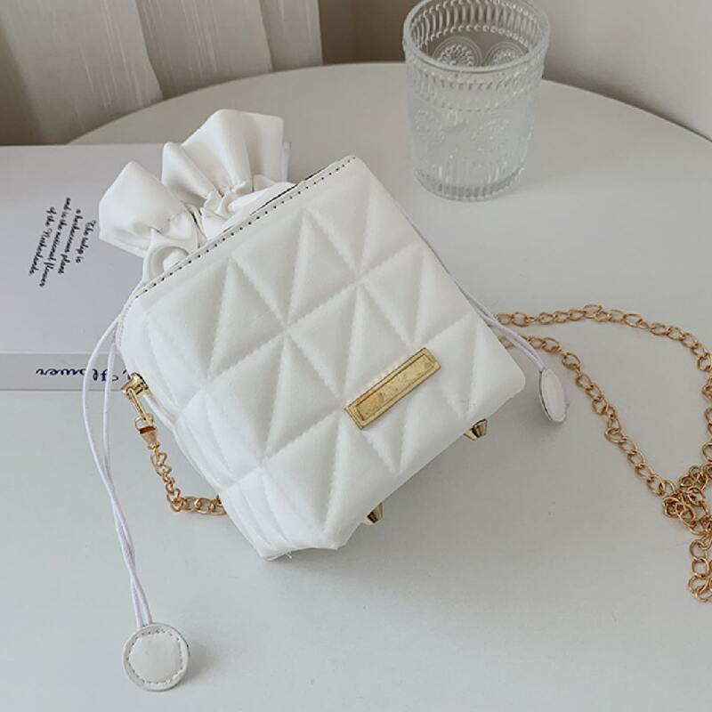 

Drawstring Bucket Bag, White