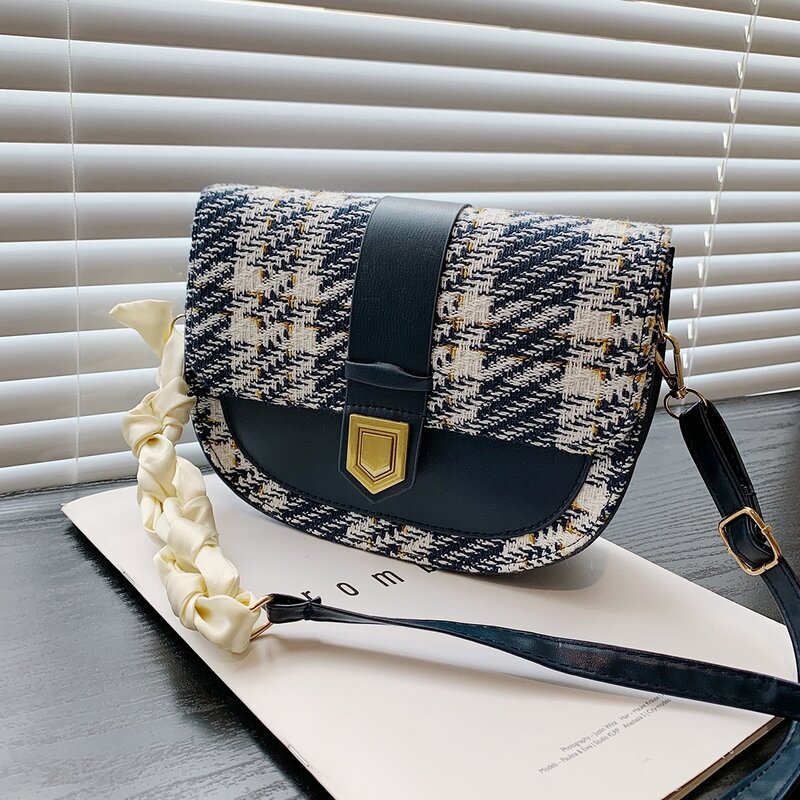 

Plaid Flap Crossbody Bag, Blue